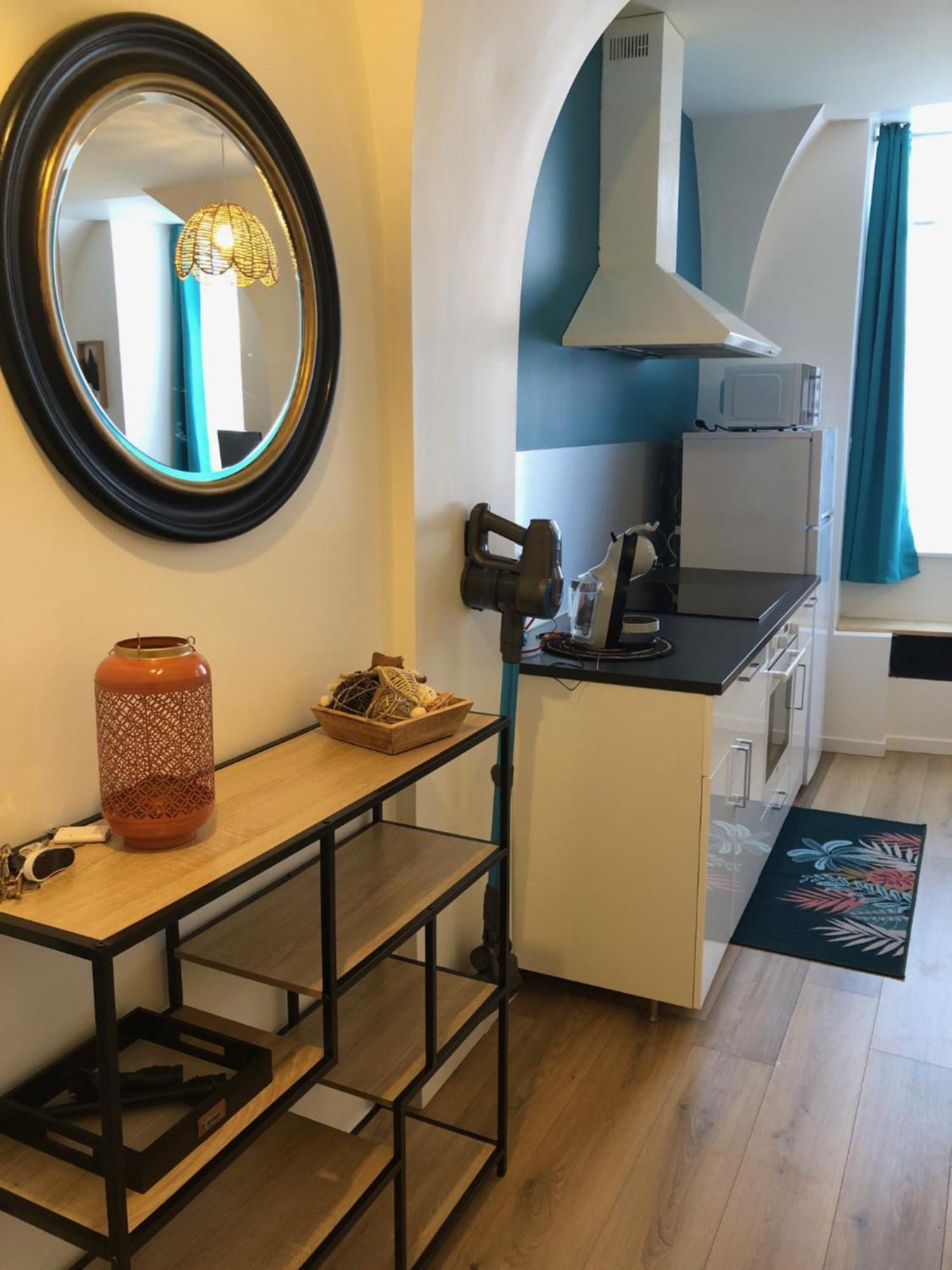 Charmant Appartement, 1 Chambre, En Centre Historique Анноне Екстер'єр фото